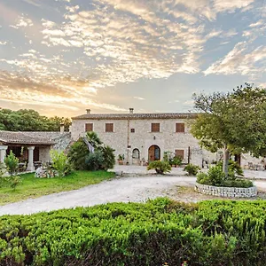  Farm stay Es Rafal,